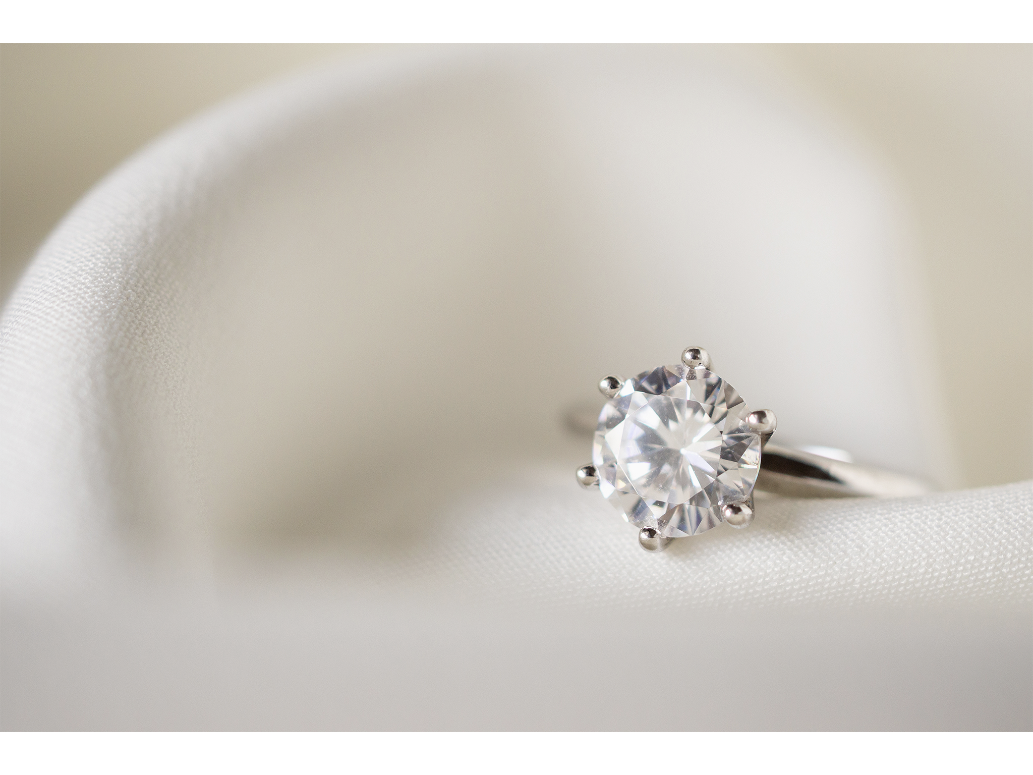 The Ultimate Guide to Choosing the Perfect Engagement Ring
